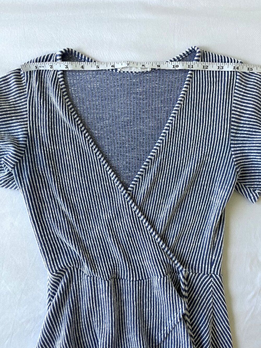 Caution to the Wind Striped Peplum Top - V-Neck Side Tie Blouse - Size S - Picture 5 of 9